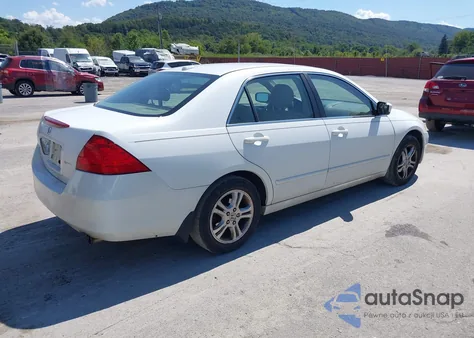 2007 Honda Accord 2.4 Ex z USA, uszkodzony, nr VIN 1HGCM56887A021079